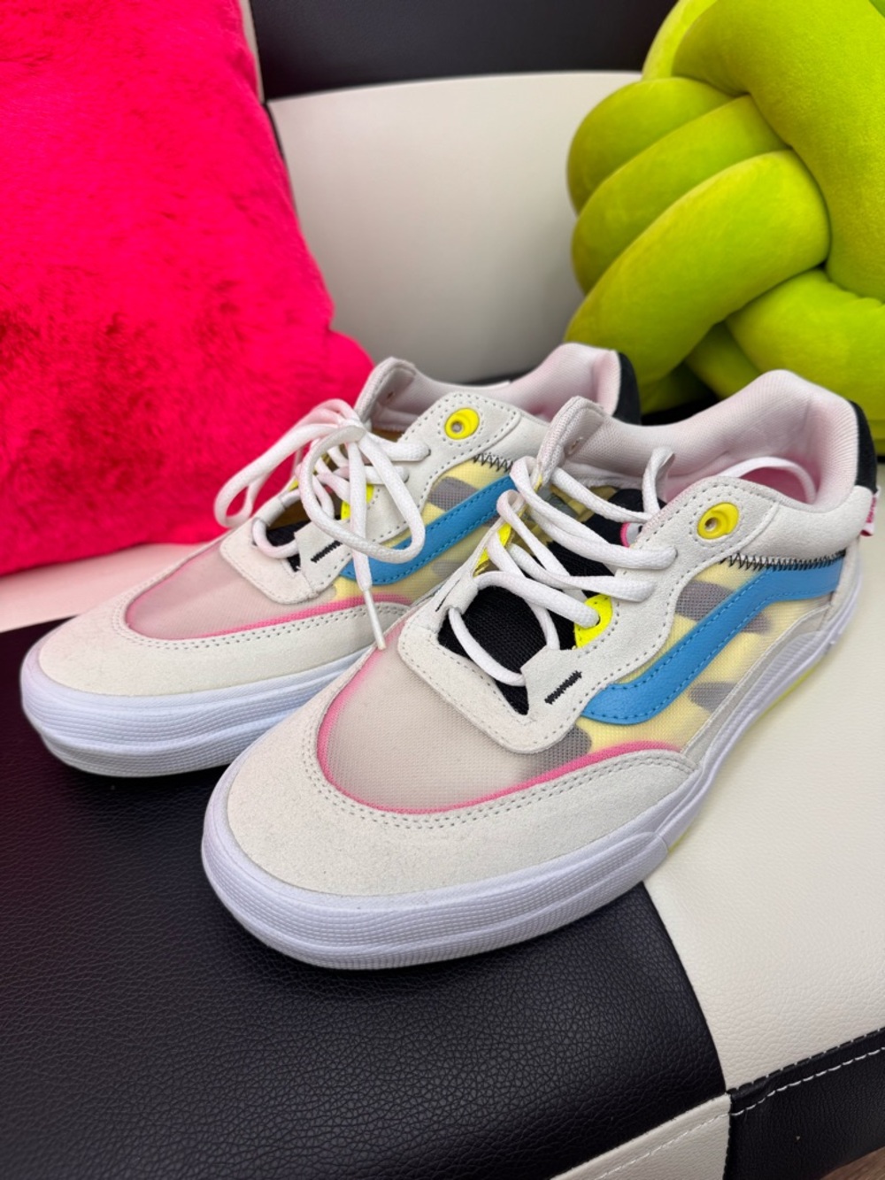 Vans Wayvee Neon Men’s 8.5 Womens 10